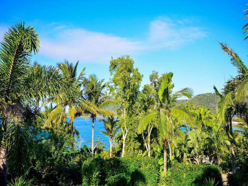 The Palms On Hamilton Island Villa Exterior photo